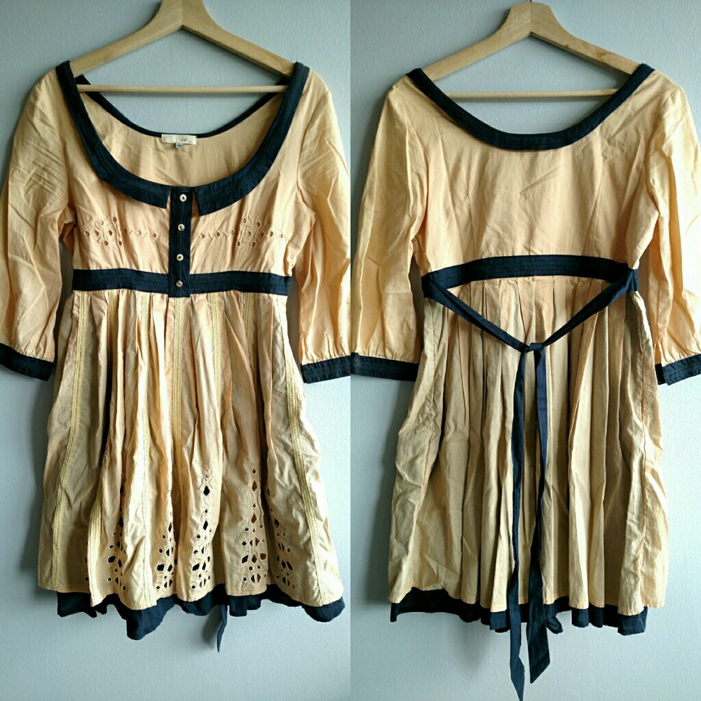 Soll Dress